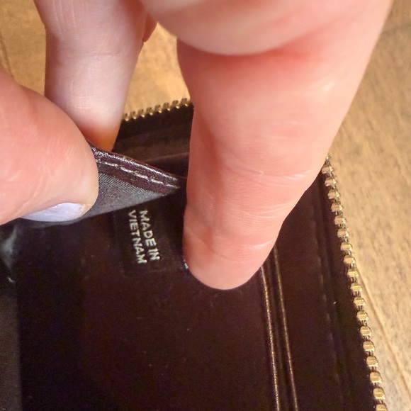 Coach Brown and Tan Signature Wallet - Picture 6 of 8